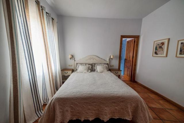 Casa Rural Collao De Lobo Serradilla Екстериор снимка